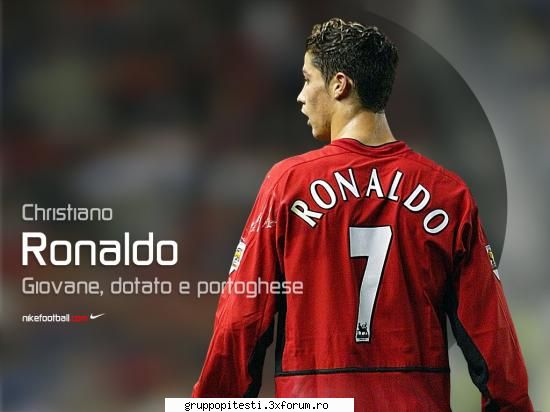 cristiano ronaldo e mai tare decat ronaldhino ;) ;) ;)
:razz: :razz: anglia