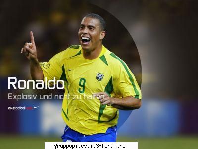 radoi si banel
they rullz
si dreaq mai alearga ronaldo la 100kg :nebun: :nebun:
e cel mai varza
